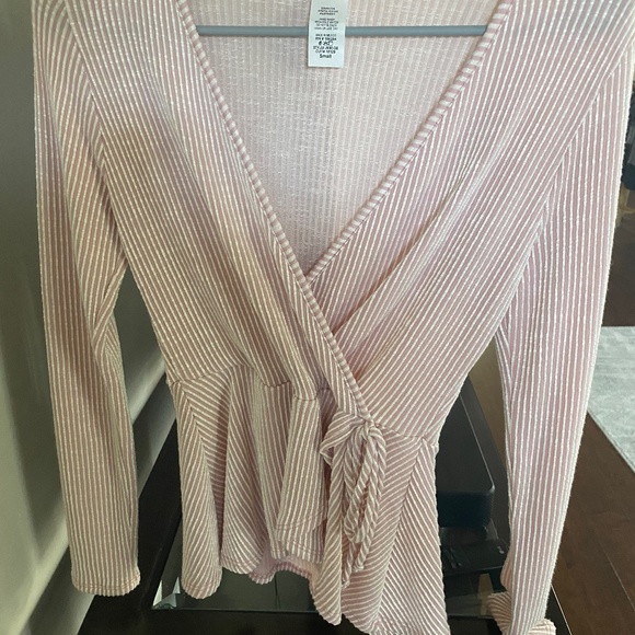 Caught In The Wind pink with white stripes top - Picture 1 of 3